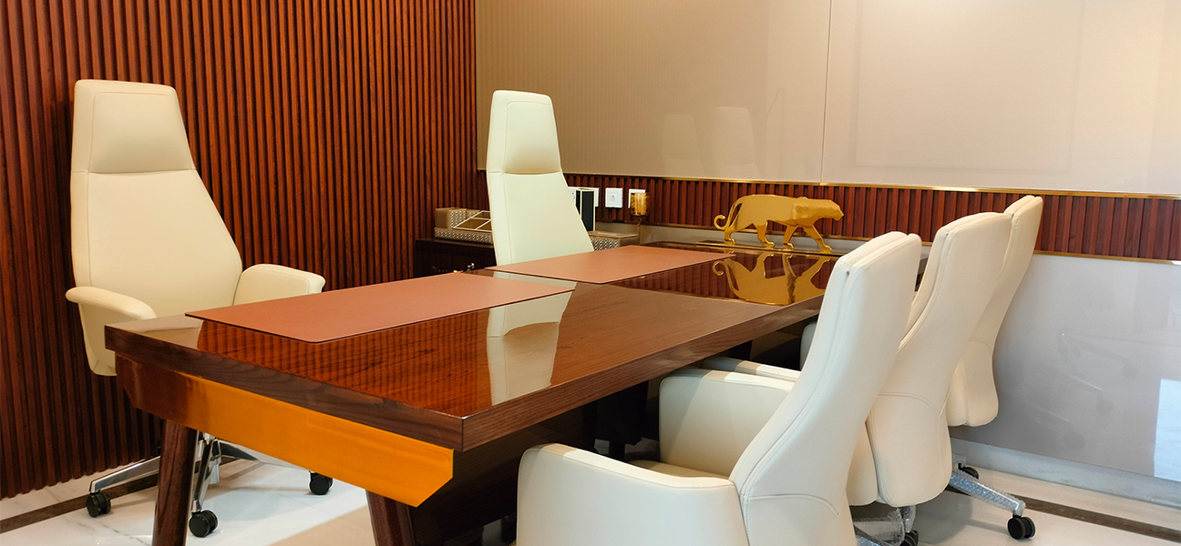 Office interior Gurgaon Sector 18 by Next BC